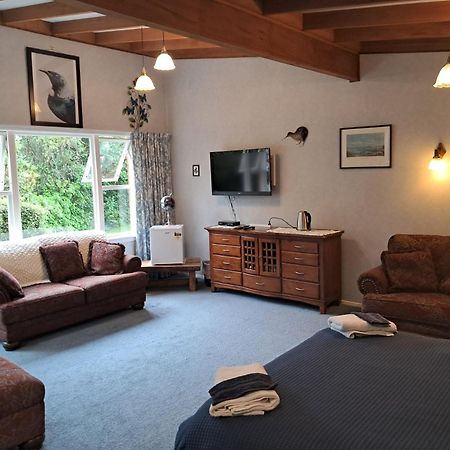 Niloc Bed & Breakfast Waimate Екстериор снимка